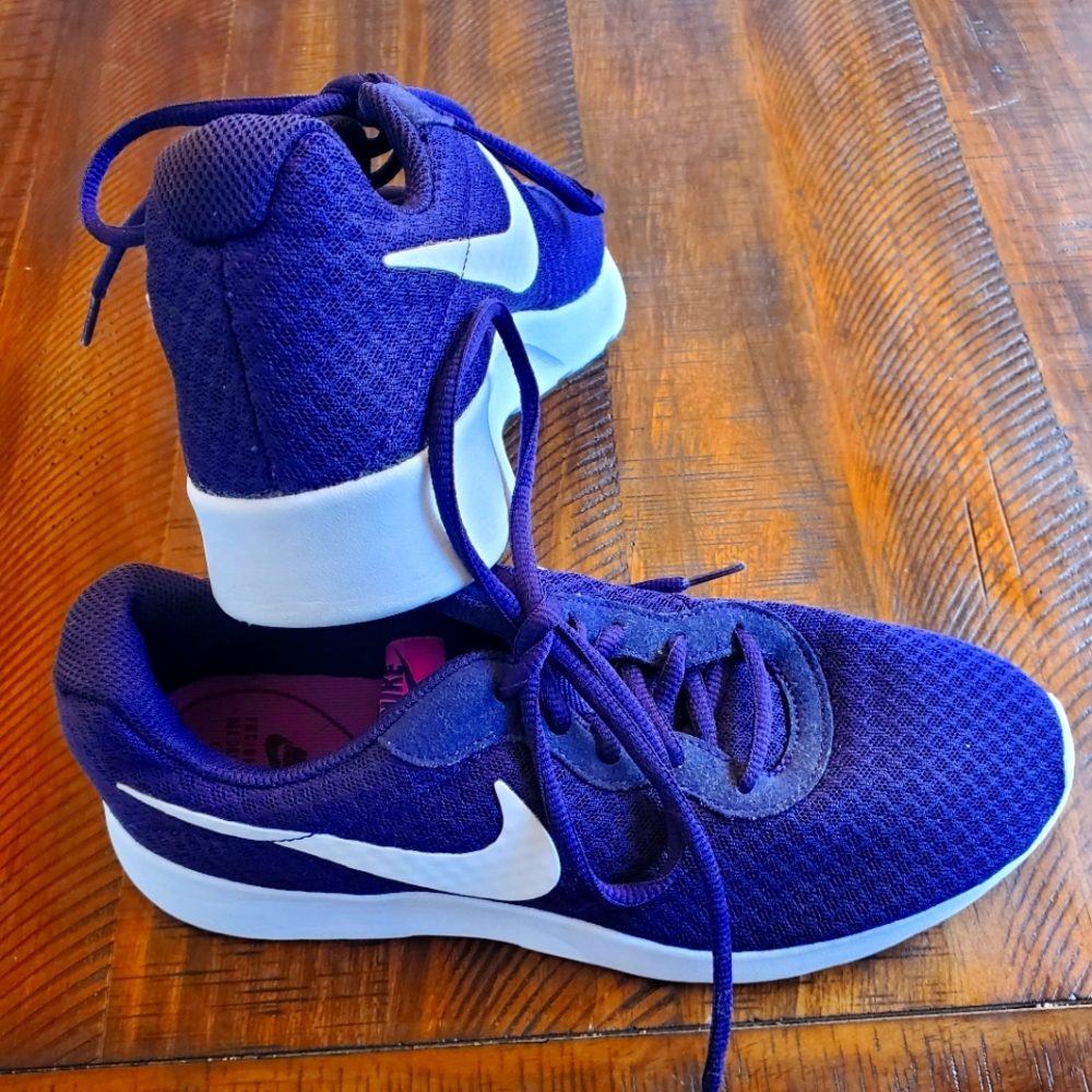 Nike women's shoes